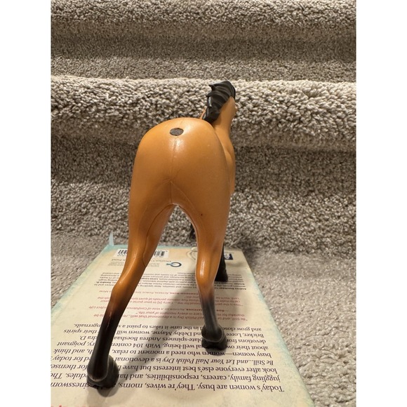 Spirit Untamed Horse Toy Brown Mane Black Hooves Realistic Action Figure Toy - Picture 4 of 4